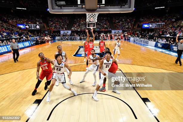 Keita Bates-Diop of the Ohio State Buckeyes shoots a free throw during the first half of the game against the Gonzaga Bulldogs in the second round of...