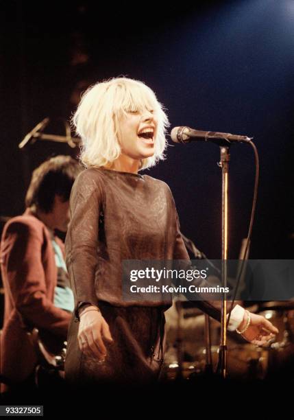 Singer Debbie Harry of American band Blondie performs on stage at the Deeside Leisure Centre in Chester on January 06, 1980.