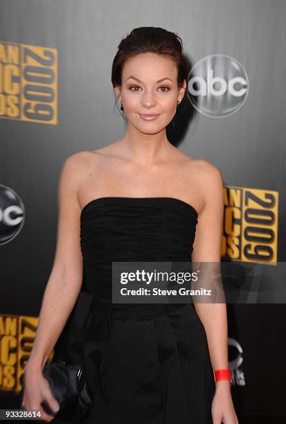 Actress Samantha Droke arrives at the 2009 American Music Awards at Nokia Theatre L.A. Live on November 22, 2009 in Los Angeles, California.