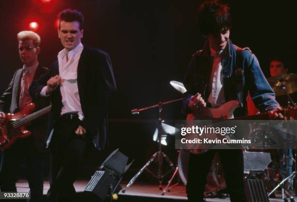 Bassist Andy Rourke, singer Morrissey and guitarist Johnny Marr of English group The Smiths perform on the BBC television show 'The Oxford Road Show'...