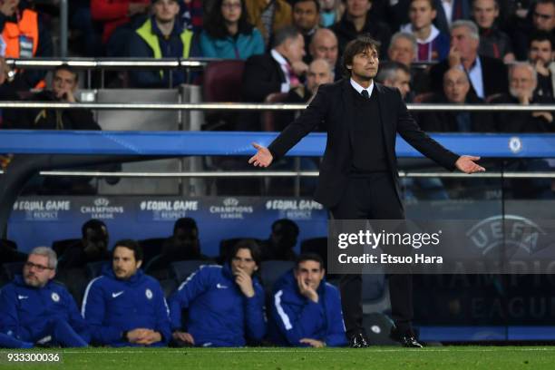 Chelsea manager Antonio Conte reacts during the UEFA Champions League Round of 16 Second Leg match FC Barcelona and Chelsea FC at Camp Nou on March...