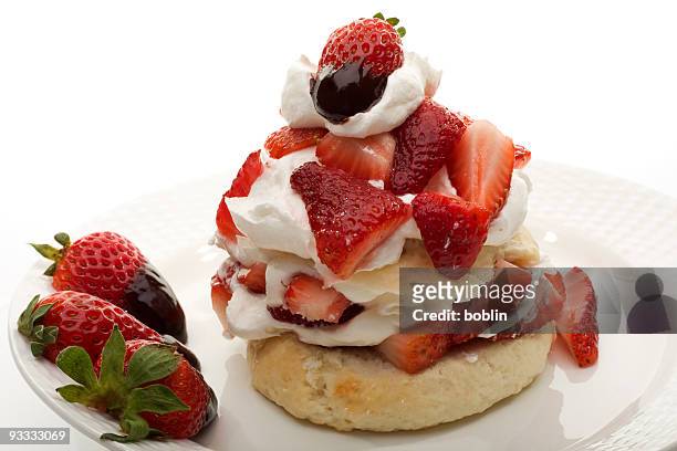 strawberry shortcake - strawberry shortcake stock pictures, royalty-free photos & images