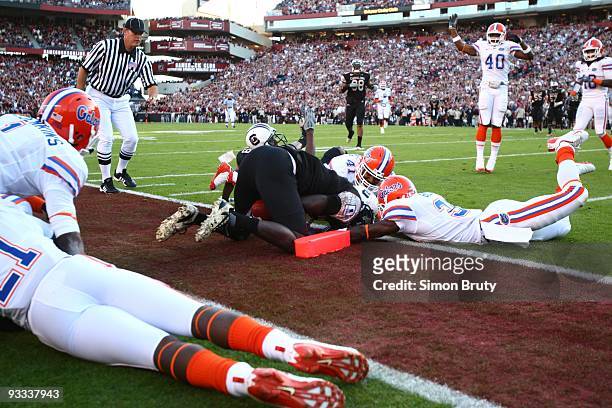 South Carolina Jason Barnes in action, attempting to recover ball after making fumble vs Florida. Columbia, SC CREDIT: Simon Bruty