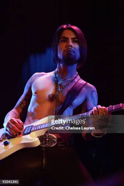 Guitarist Dave Navarro of Jane's Addiction performs at the Los Angeles Youth Network benefit rock concert at Avalon on November 22, 2009 in...