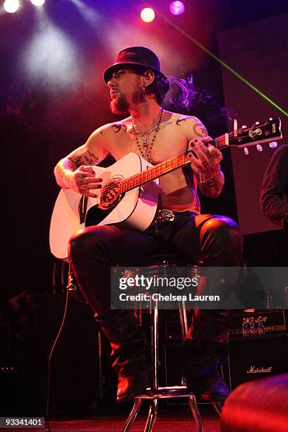 Guitarist Dave Navarro of Jane's Addiction performs at the Los Angeles Youth Network benefit rock concert at Avalon on November 22, 2009 in...