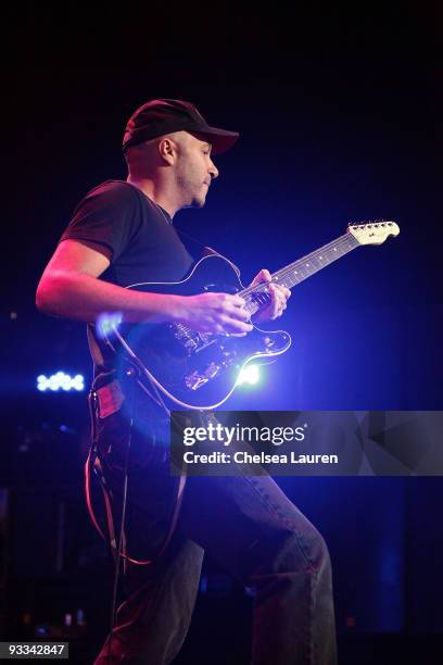 Guitarist Tom Morello of Street Sweeper Social Club performs at the Los Angeles Youth Network benefit rock concert at Avalon on November 22, 2009 in...