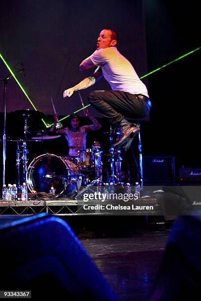 Singer Chester Bennington of Linkin Park performs at the Los Angeles Youth Network benefit rock concert at Avalon on November 22, 2009 in Hollywood,...