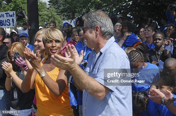 Ward family" -- On June 25, "Extreme Makeover: Home Edition" - with celebrity volunteer Mary J. Blige -- traveled to Erie, PA to meet the indomitable...