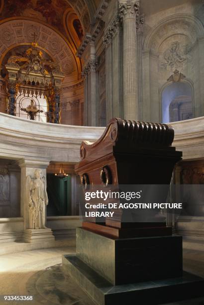 Tomb of Napoleon Bonaparte in the Dome des Invalides, or Royal chapel, Paris , France.