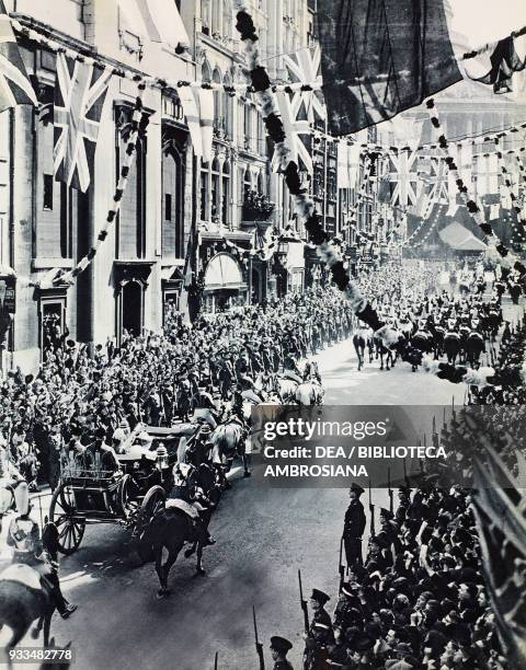 Their Majesties' carriage driving up Ludgate Hill, London, United Kingdom, King George V Silver Jubilee celebrations, photograph from The Illustrated...
