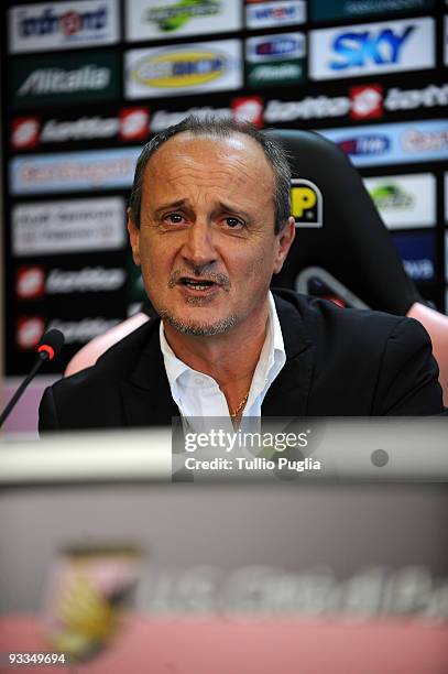 Delio Rossi coach of US Citta di Palermo answers questions during a press conference at Stadio Renzo Barbera on November 24, 2009 in Palermo, Italy.