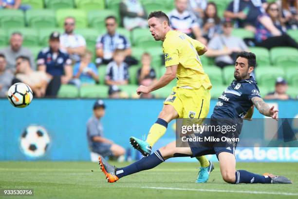 Blake Powell of the Mariners attempts a shot on goal during the round 23 A-League match between the Melbourne Victory and the Central Coast Mariners...