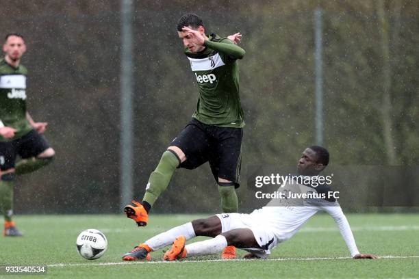 Simone Muratore of Juventus in action during the Viareggio Cup match between Juventus U19 snd Euro New York U19 on March 18, 2018 in Margine Coperta...