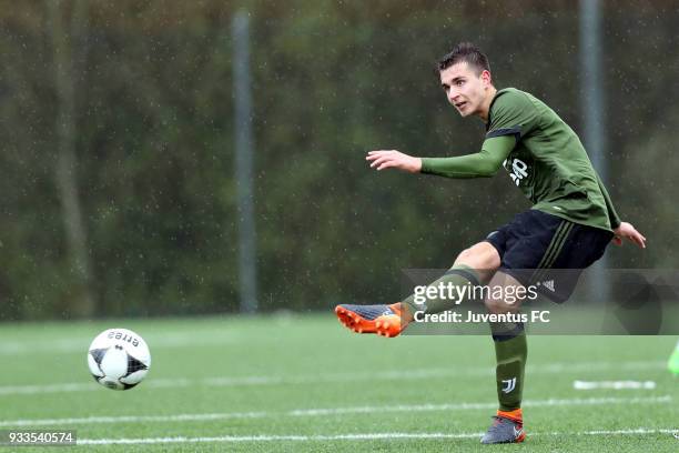 Riccardo Cappellini of Juventus in action during the Viareggio Cup match between Juventus U19 snd Euro New York U19 on March 18, 2018 in Margine...