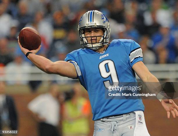 Matthew Stafford of the Detroit Lions throws a pass against the Cleveland Browns at Ford Field on November 22, 2009 in Detroit, Michigan. The Lions...