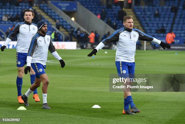 Marc Albrighton, Riyad Mahrez and Ben Chilwell of Leicester City before the FA Cup Sixth round match between Leicester City and Chelsea at The King...