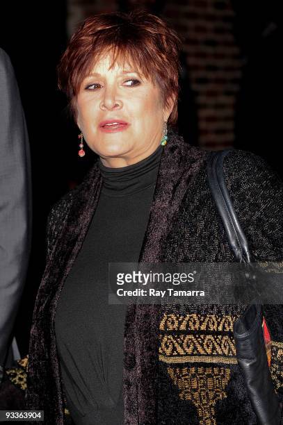 Actress Carrie Fisher visits the "Late Show With David Letterman" at the Ed Sullivan Theater on November 24, 2009 in New York City.