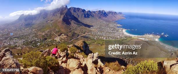 the descent view - cape peninsula stock pictures, royalty-free photos & images