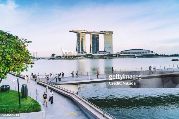 marina bay sands hotel, singapore - marina square stock pictures, royalty-free photos & images