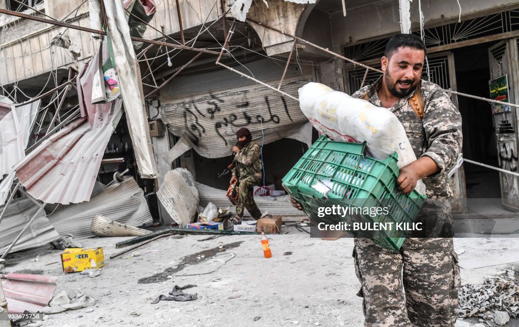 TOPSHOT-SYRIA-TURKEY-CONFLICT-AFRIN