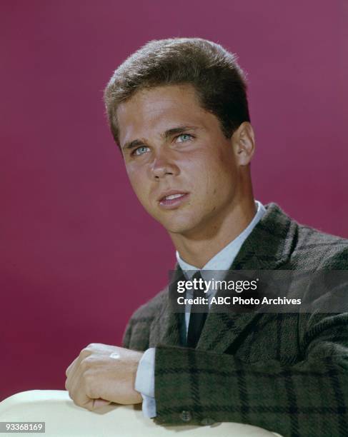 Gallery" 1957-1963 Tony Dow