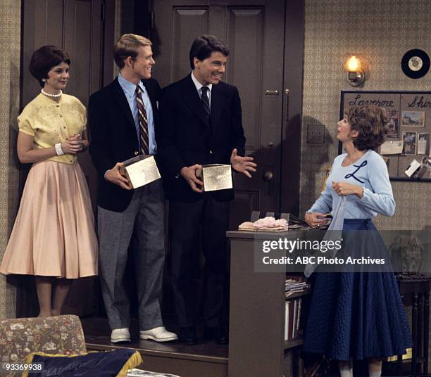 Excuse Me, May I Cut In" - 10/8/76 Cindy Williams, Ron Howard, Anson Williams, Penny Marshall