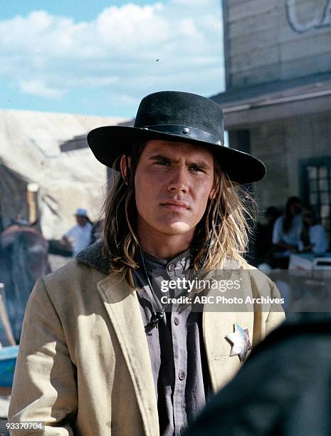 Josh Brolin Young Photos And Premium High Res Pictures Getty Images josh-brolin-young-photos-and-premium-high-res-pictures-getty-images