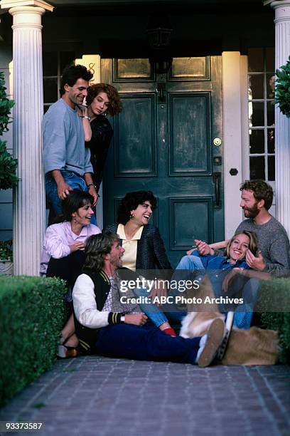 Ken Olin, Mel Harris, Melanie Mayron, Peter Horton, Polly Draper. Patricia Wettig, Timothy Busfield