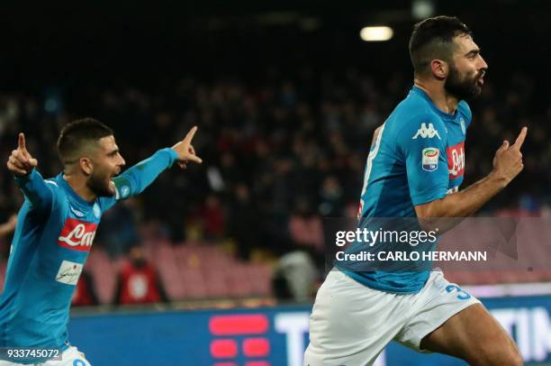 Napoli's Spanish defender Raul Albiol celebrates after scoring next to teammate Napoli's Italian striker Lorenzo Insigne during the Italian Serie A...