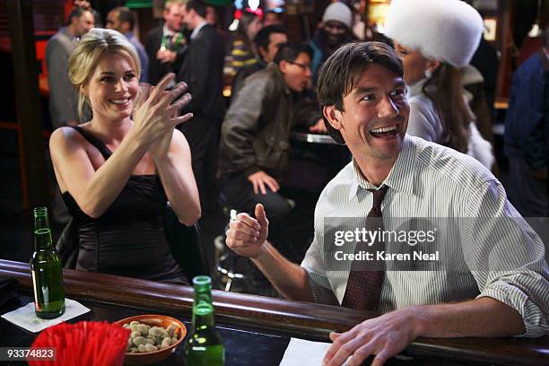 Derailed" - Family matters force Daniel to reconnect with Grace Chin , a girl he once stood up for a date in college. She's now known as "The Chin,"...