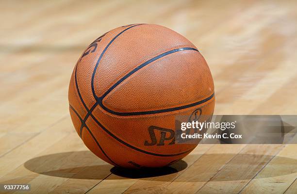 Spalding ball sits on the court during the game between the Atlanta Hawks and the Houston Rockets at Philips Arena on November 20, 2009 in Atlanta,...