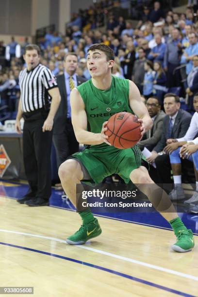 Oregon Ducks guard Payton Pritchard looks to shoot during a National Invitation Tournament game between the Marquette Golden Eagles and the Oregon...