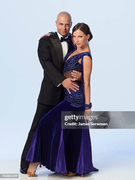 Joe Lawrence , actor and former teen heartthrob, will be partnered with professional dancer Edyta Sliwinska , who returns for her third season on...
