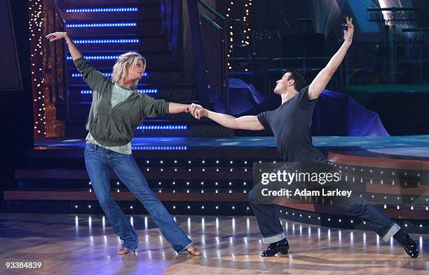 Rachel Sutter O O Mcintyre Photos and Premium High Res Pictures - Getty Images