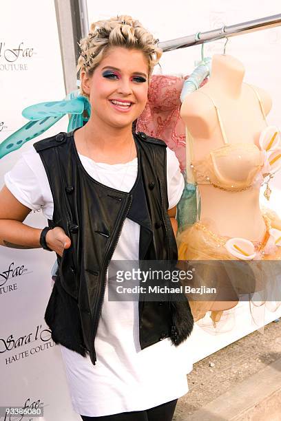 Kelly Osbourne attends the Dancing With The Stars Season 9 Finale Honored By Gifting Services - Day 2 on November 24, 2009 in Los Angeles, California.