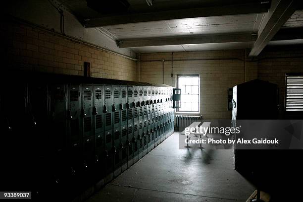 locker room - omklädningsrum bildbanksfoton och bilder