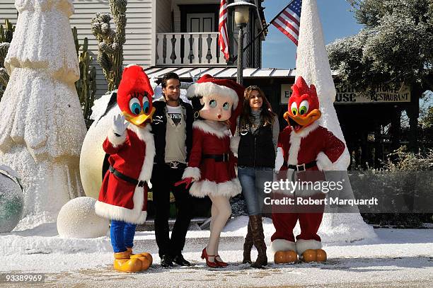 Tennis player Feliciano Lopez and Maria Jose Suarez attend the Christmas Season opening at Portaventura on November 25, 2009 in Barcelona, Spain.