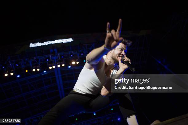 Dan Reynolds of Imagine Dragons performs during the first day of Lollapalooza Buenos Aires 2018 at Hipodromo de San Isidro on March 16, 2018 in...