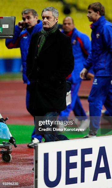 Head coach Armin Veh of Wolfsburg reacts after the UEFA Champions League group B match between CSKA Moscow and VfL Wolfsburg at the Luzhniki Stadium...