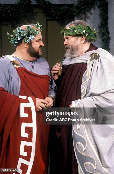 Walt Disney Television via Getty Images SPECIAL - "Dom DeLuise & Friends" 11/30/82 Dom DeLuise, Orson Wells