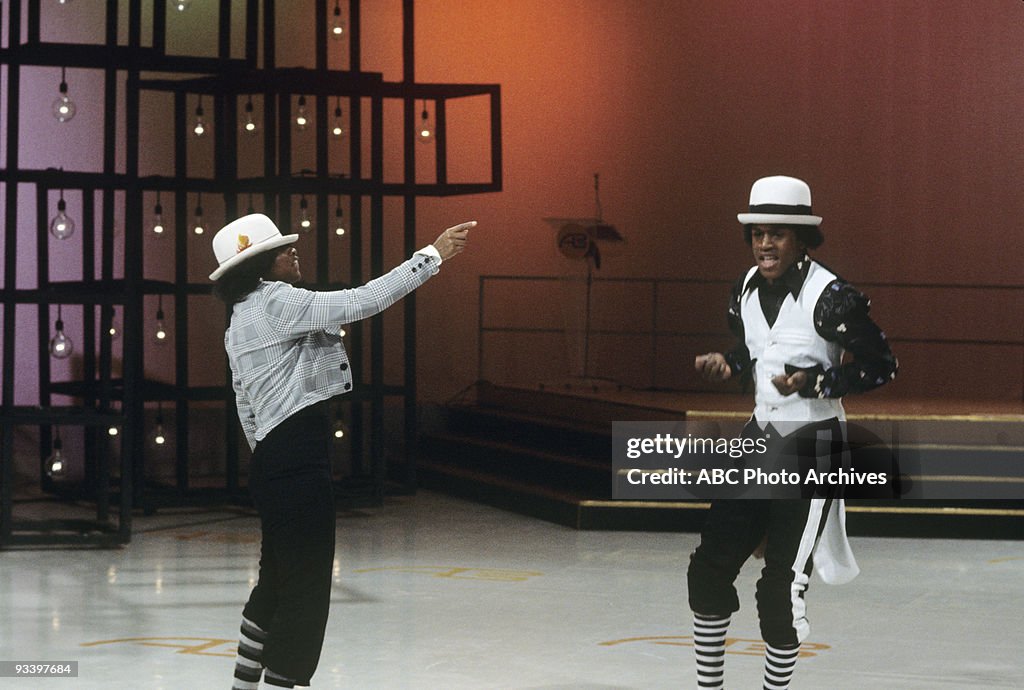AMERICAN BANDSTAND