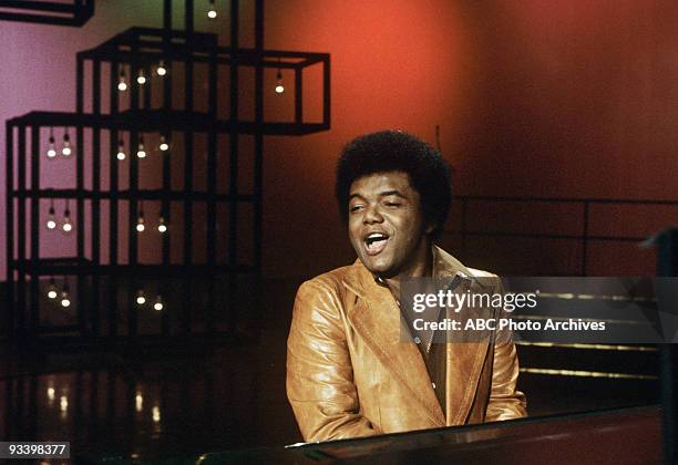 Show Coverage" 1975 Lamont Dozier