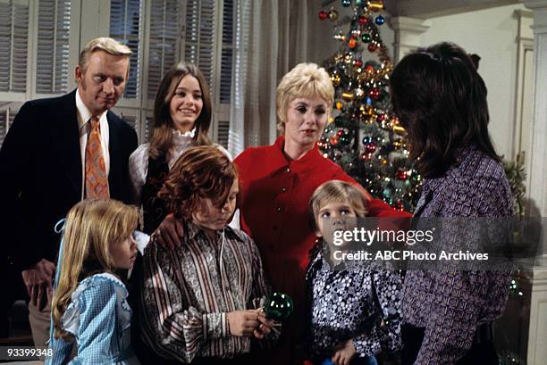 Don't Bring Your Guns to Town, Santa" 12/17/71 Dave Madden, Suzanne Crough, Susan Dey, Danny Bonaduce, Shirley Jones, Brian Forster, David Cassidy