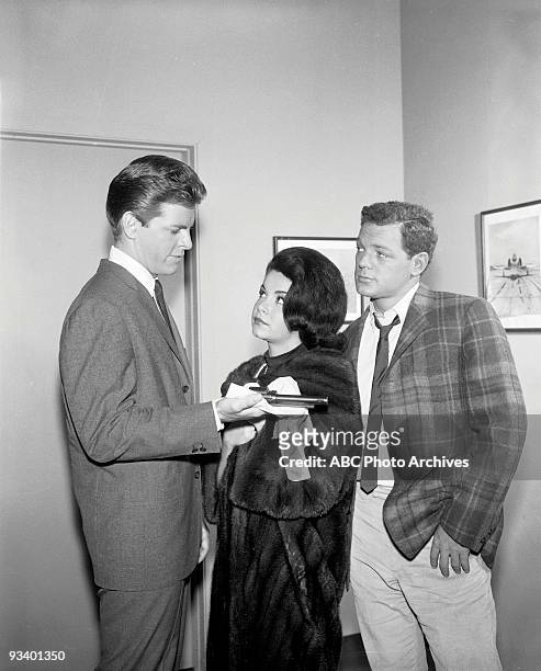 Who Killed the Kind Doctor?" 11/29/63 Gary Conway, Annette Funicello, James MacArthur