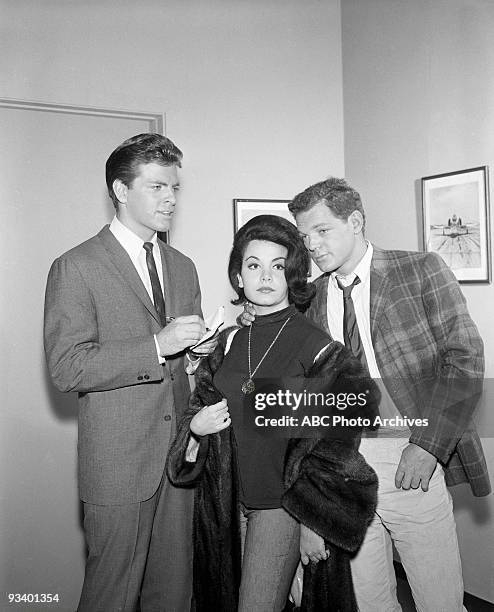 Who Killed the Kind Doctor?" 11/29/63 Gary Conway, Annette Funicello, James MacArthur