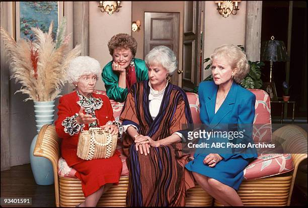UNITED STATES THE GOLDEN GIRLS - 9/14/85 - 9/14/92, ESTELLE GETTY, RUE MCCLANAHAN, BEA ARTHUR, BETTY WHITE,