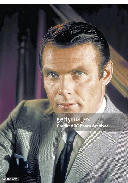 Piece of the Action" - Season Two - 3/1/67, Adam West ,