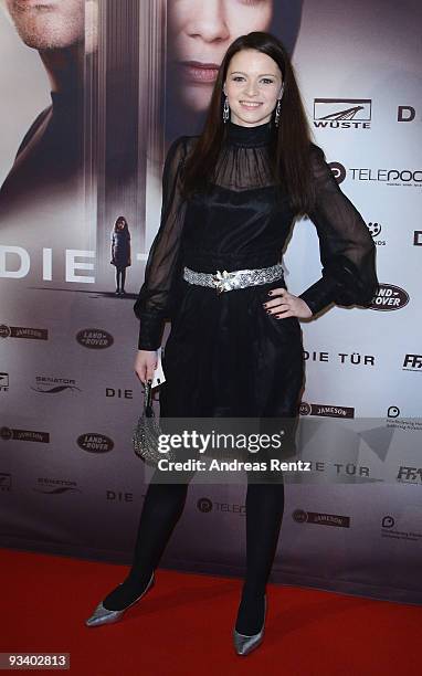 Actress Jennifer Ulrich arrives at the Germany film premiere of 'Die Tuer' at Kulturbrauerei on November 25, 2009 in Berlin, Germany.