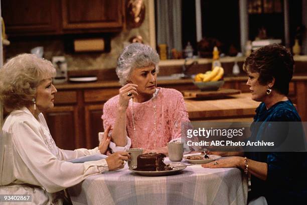 UNITED STATES THE GOLDEN GIRLS - 9/14/85 - 9/14/92, BETTY WHITE , BEA ARTHUR , RUE MCCLANAHAN ,