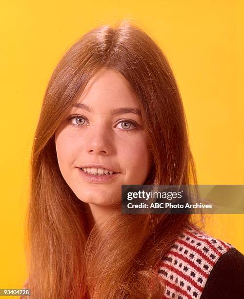 Gallery - Season Two - 5/22/72, Susan Dey ,